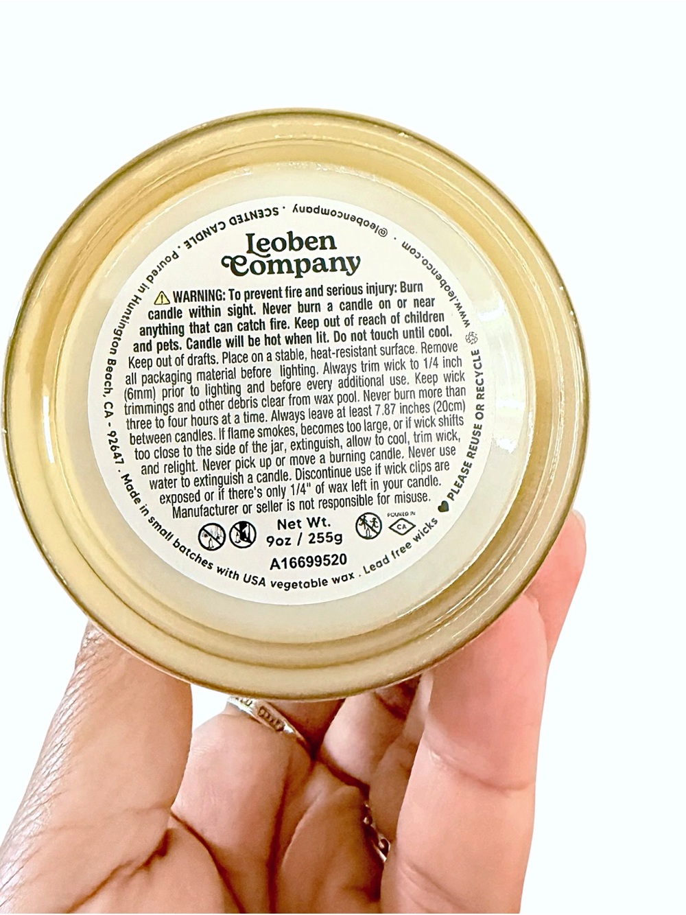 Leoben Company Morning Meditation White Tea & Neroli Scented Candle — Cream - Picture 3 of 4